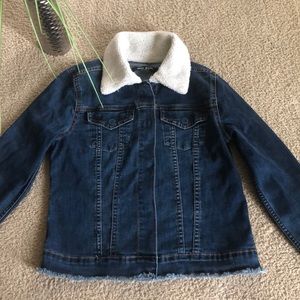 max jeans jean jacket faux fur collar